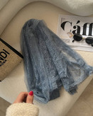 شال و روسری نازک