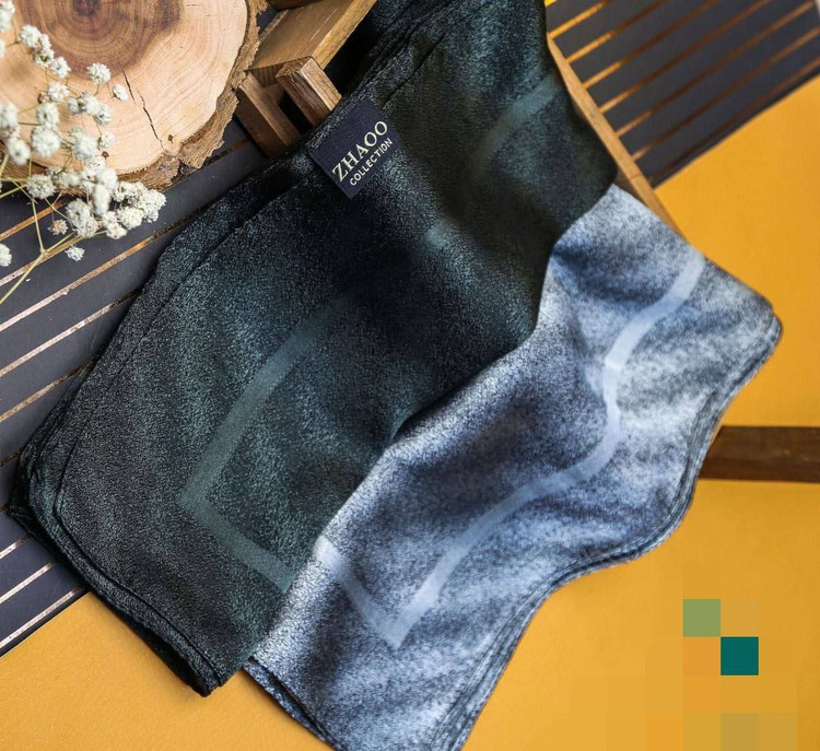 روسری مشکی پتینه