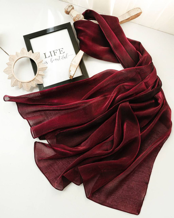 شال لمه دار زرشکی