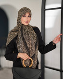 روسری حریر گارزا چیست