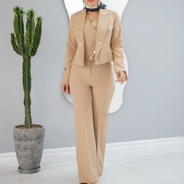 کت کراپ شلوار و جلیقه 3 تیکه دوخت مزونی دررنگبندی و سایز 36 الی 48