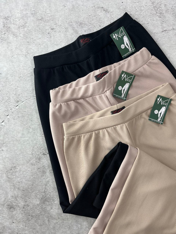 شلوار کبریتی رنگ روشن و تیره