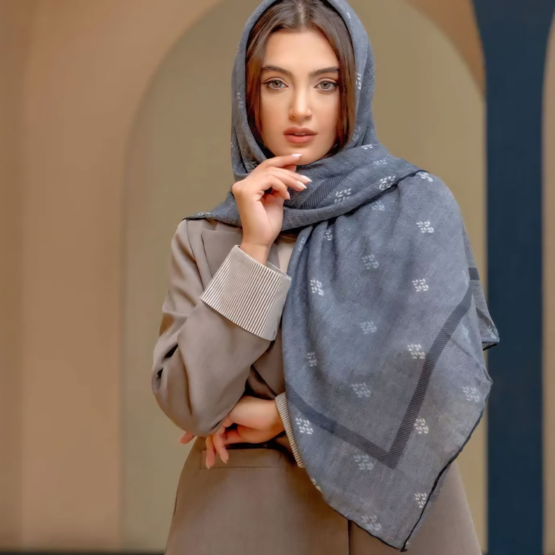 روسری قواره ۱۲۰ دست دوز حریر نخ
