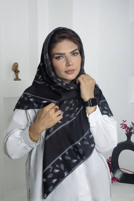 روسری نخی طرحدار