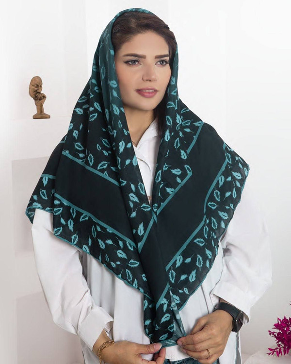 روسری نخی فیروزه ای