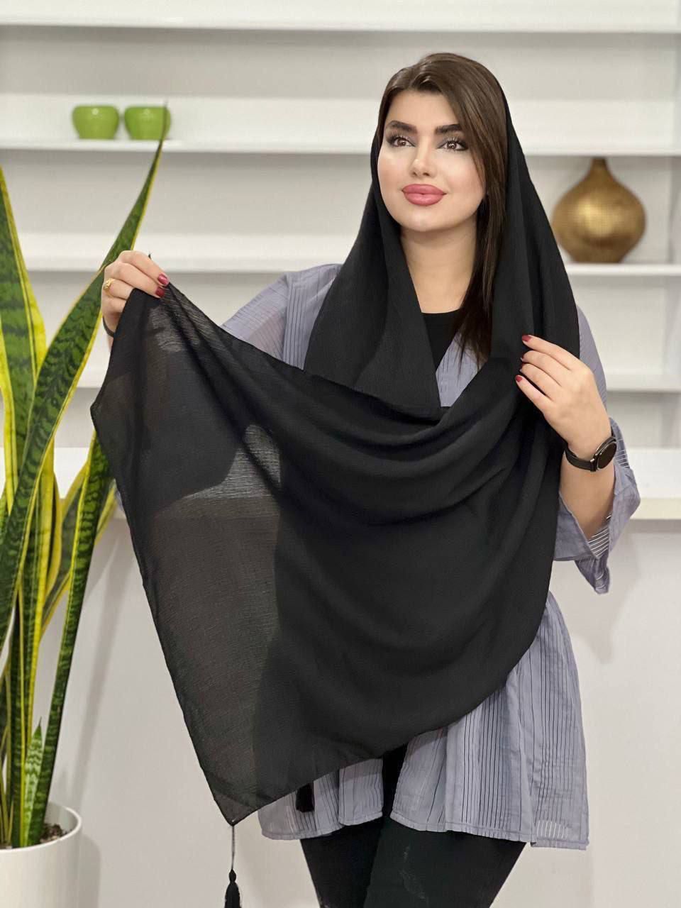 شال مشکی تک رنگ