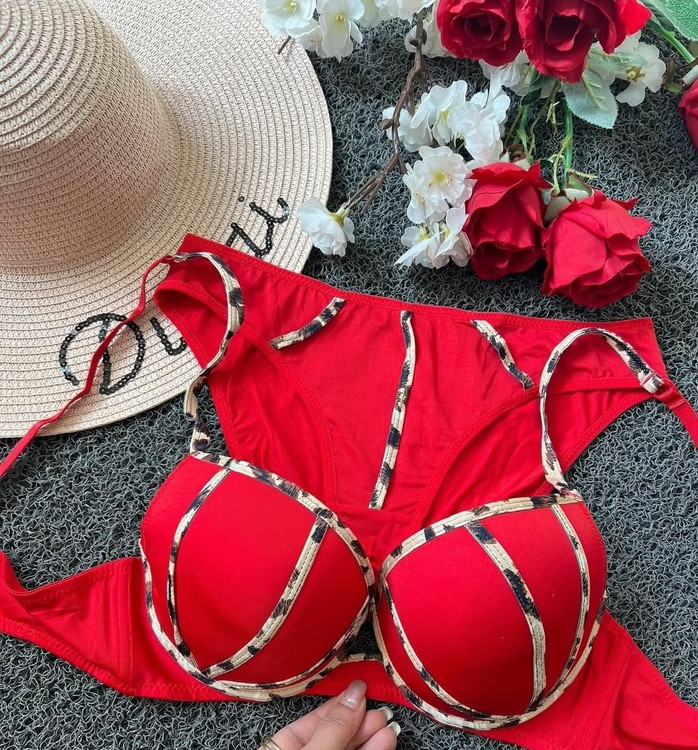 ست شورت و سوتین طرح پلنگی