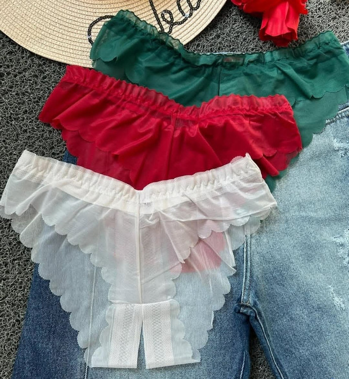 شورت زنانه قرمز