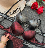 ست شورت و سوتین هارنس دار