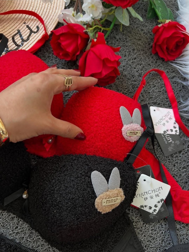 خرید و قیمت ست لباس زیر اسفنجی - بدون واسطه از غرفهداران ...