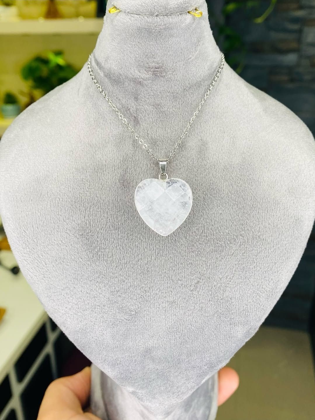 گردنبند سنگی اصل و معدنی