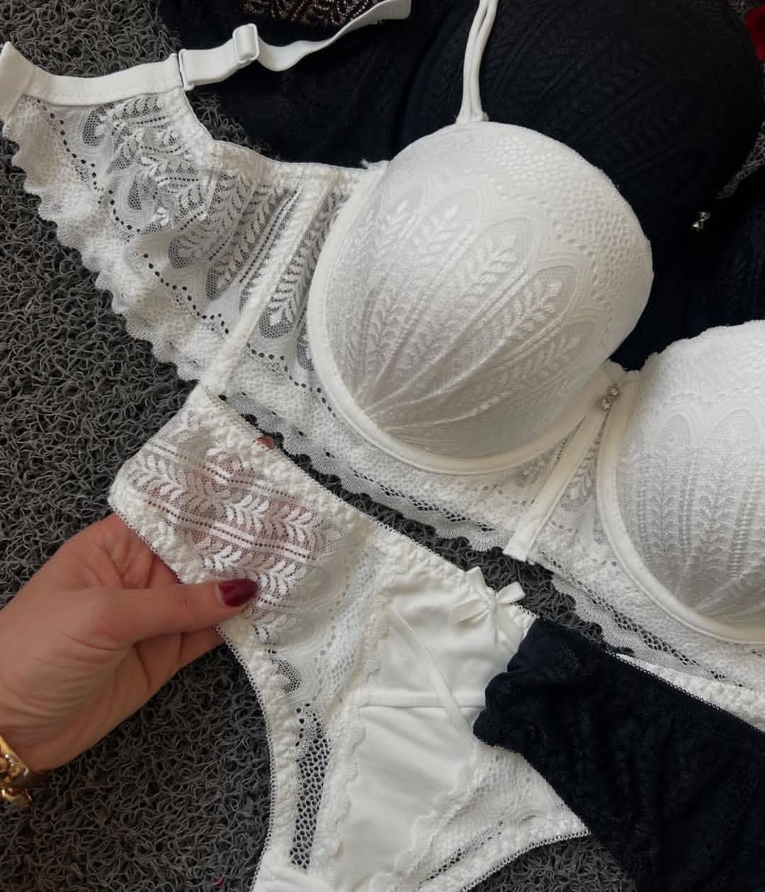 ست شورت و سوتین 2025 با بهترین قیمت