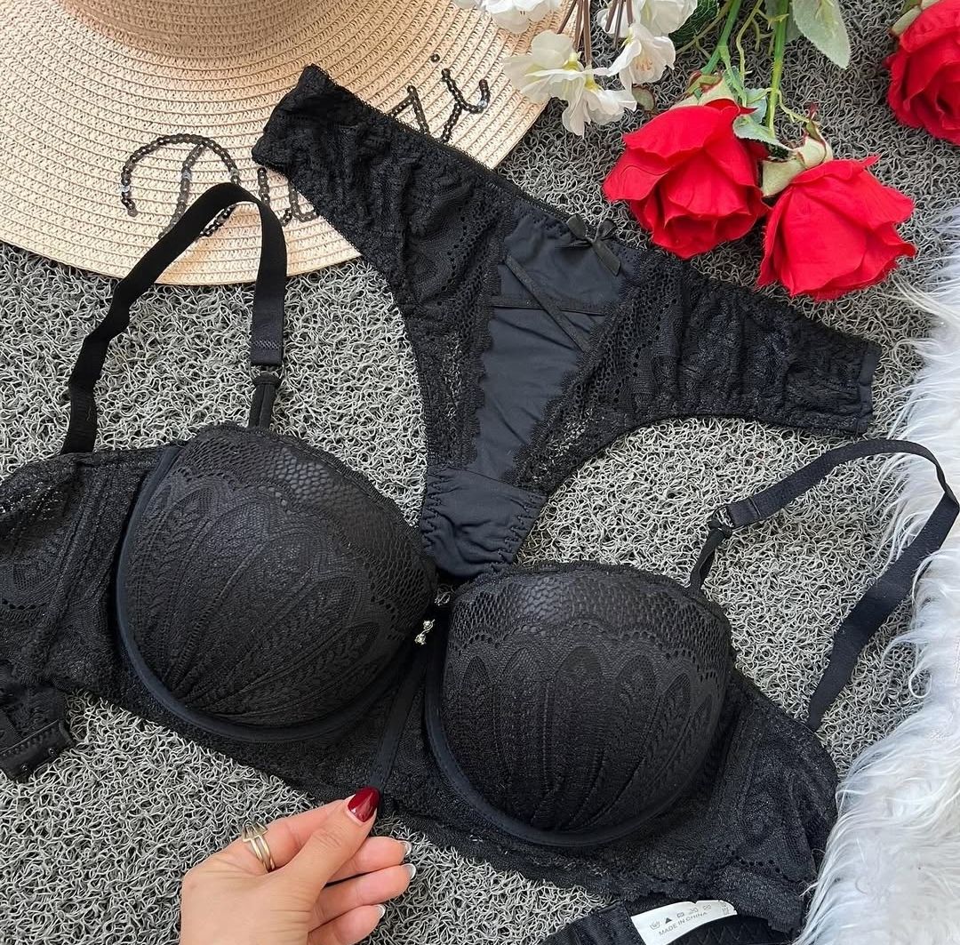 خرید و قیمت ست شورت و سوتین مجلسی و گیپور