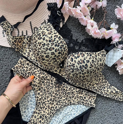 خرید و قیمت شورت و سوتین پلنگی