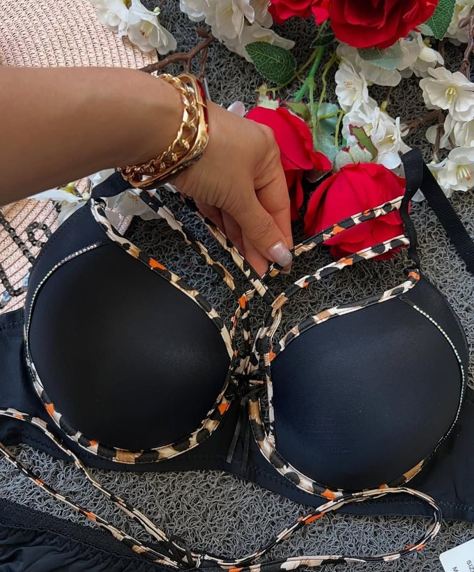 سوتین اسفنجی هارنس دار