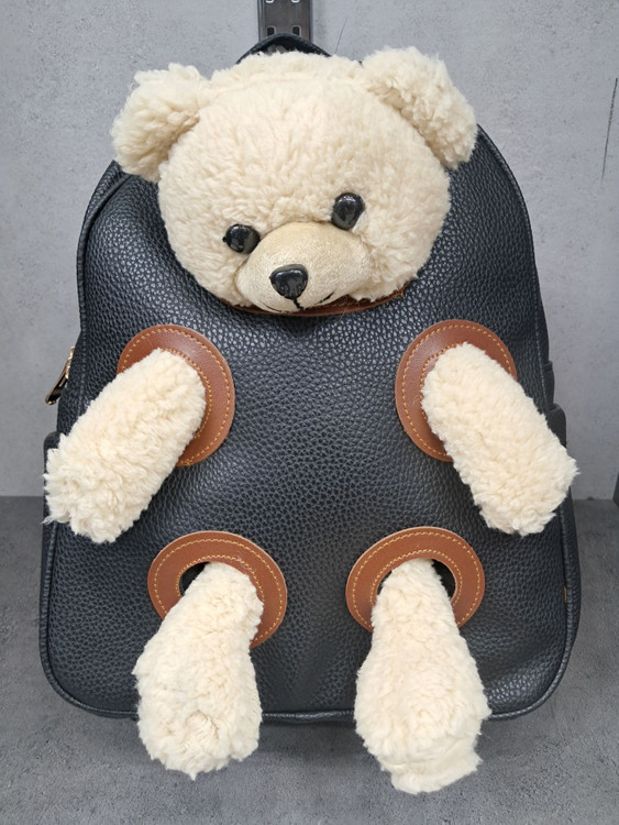 خرید و قیمت کوله پشتی عروسک دار مدرسهای