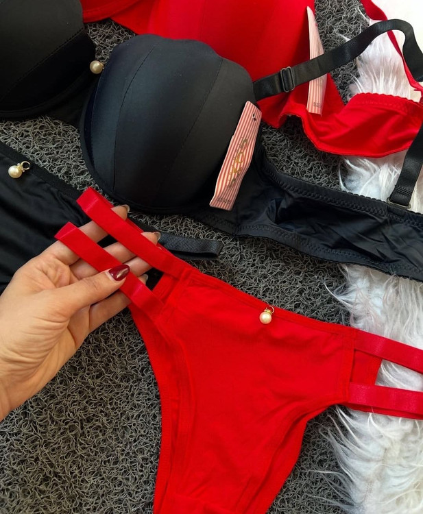 خرید ست شورت و سوتین اسفنجی لیرزی مدل صدفی