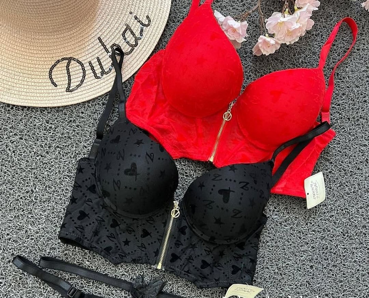 شورت و سوتین جلو بازشو زیپدار