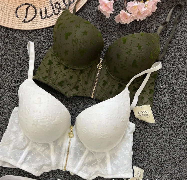 ست اسفنجی کراپ و شورت جلو زیپدار