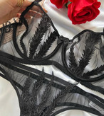 ست شورت و سوتین شیشه ای بابونه مشکی