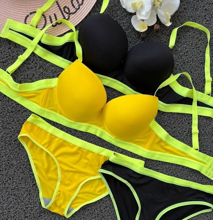 خرید اینترنتی ست شورت و سوتین فانتزی با .