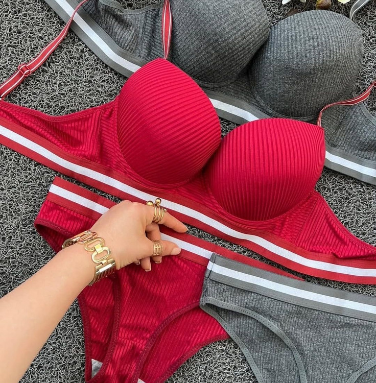 ست لباس زیر زنانه- خرید انواع ست شورت و سوتین ...