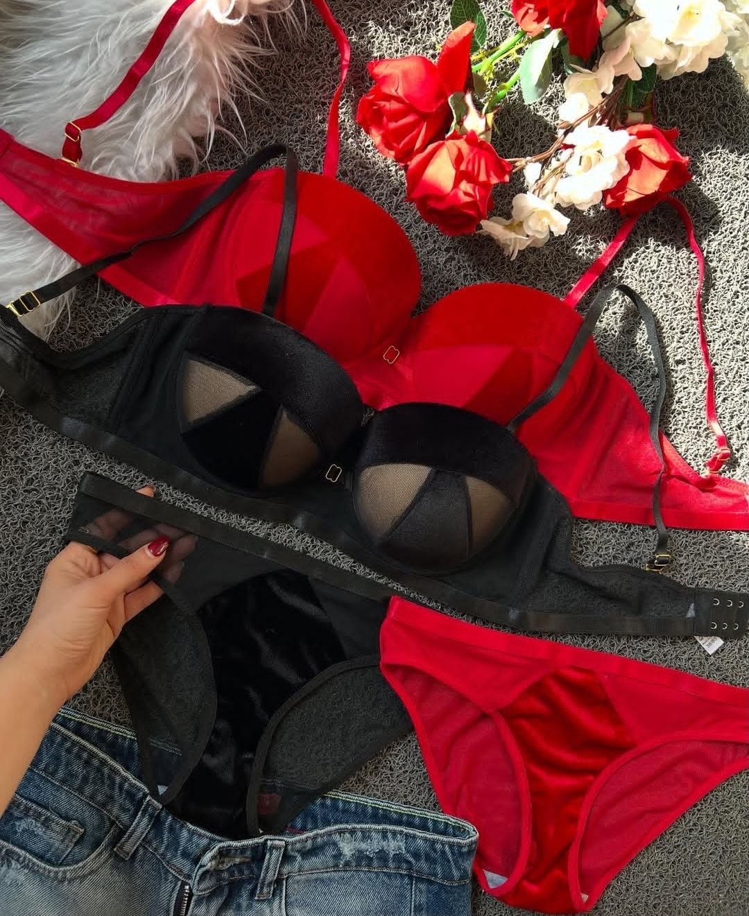 خرید اینترنتی ست شورت و سوتین فانتزی با ...