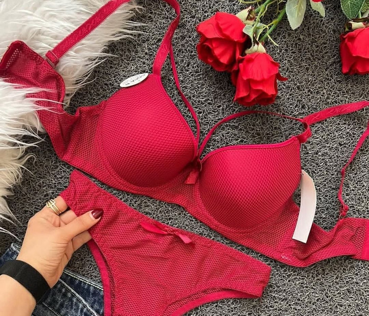 ست شورت و سوتین هارنس دار