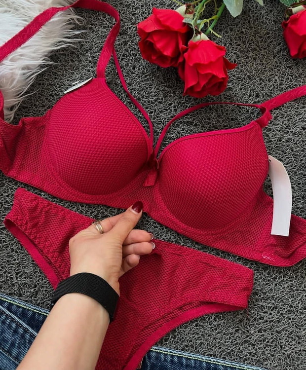 ست شورت و سوتین فنردار اسفنجی هارنس دار کد 3201