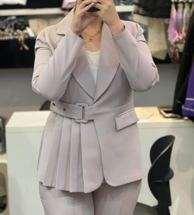 کت و شلوار زنانه پلیسه