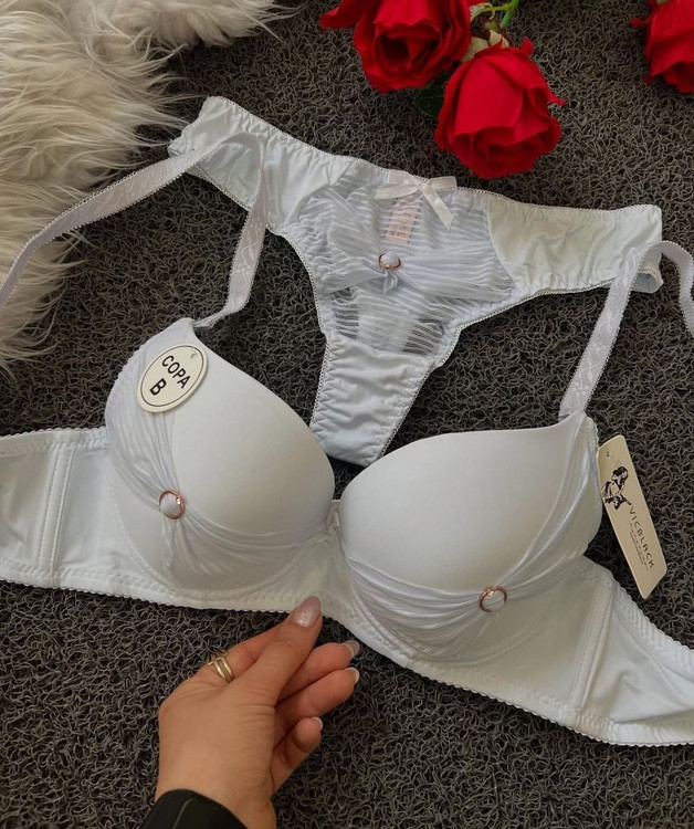 ست شورت و سوتین اسفنجی 2025 با بهترین قیمت