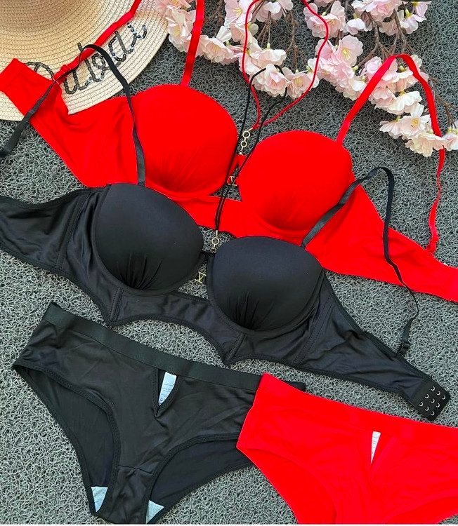 ست شورت سوتین زنجیر دار بند پشت گردنی