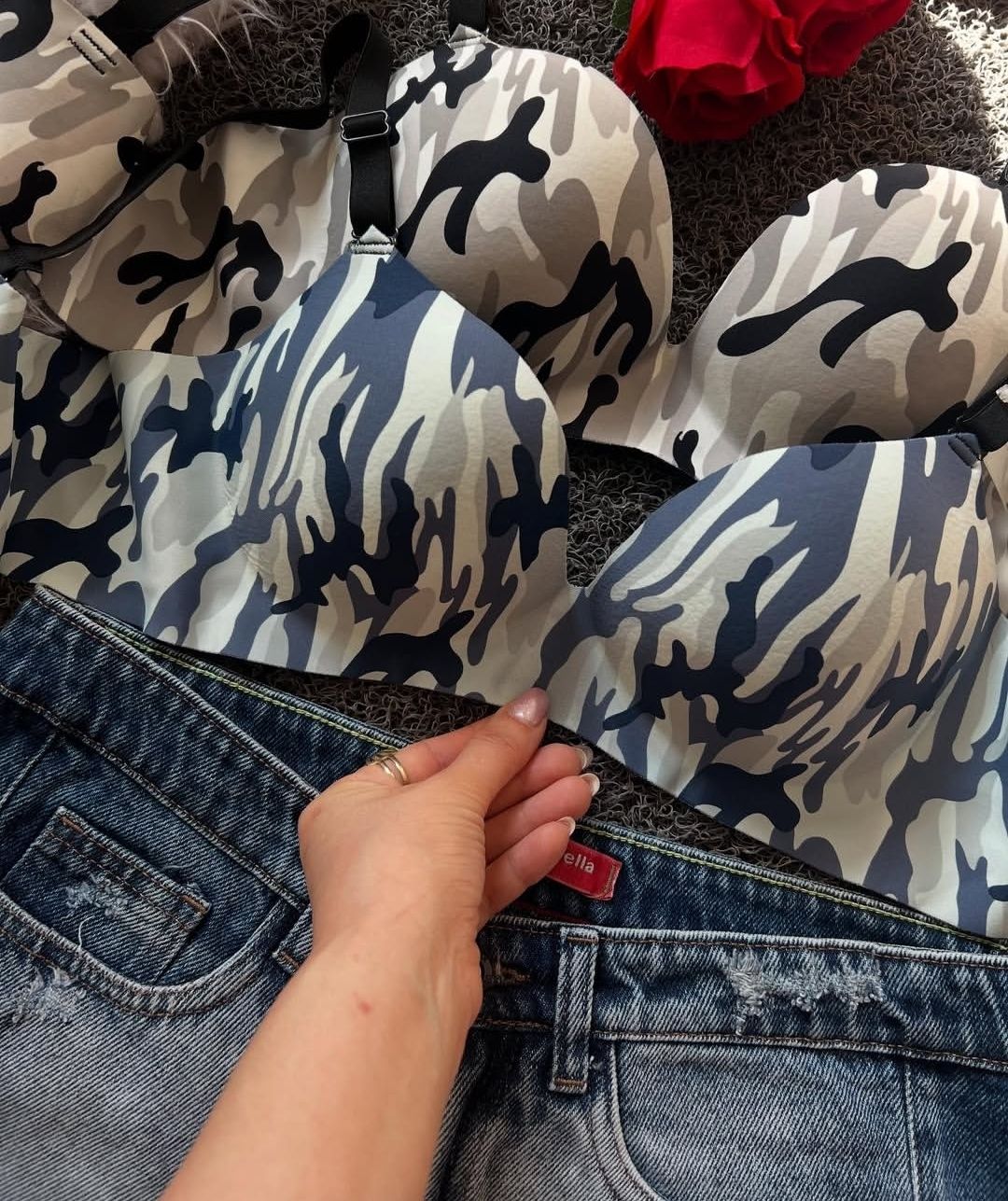 خرید سوتین اسفنجی زنانه با بهترین قیمت