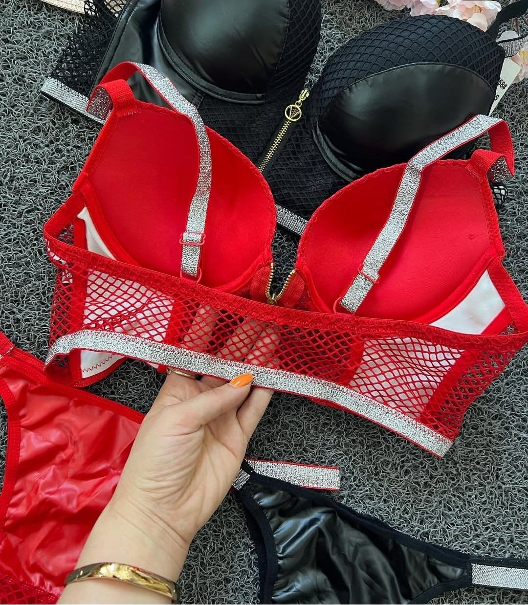 خرید و قیمت تاپ چرم - بدون واسطه از غرفه‌داران ...