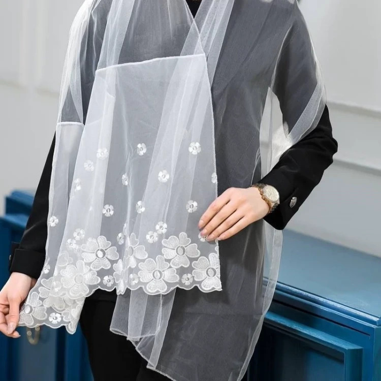 قیمت و خرید شال مشکی دستک سفید | فروشگاه اینترنتی ...