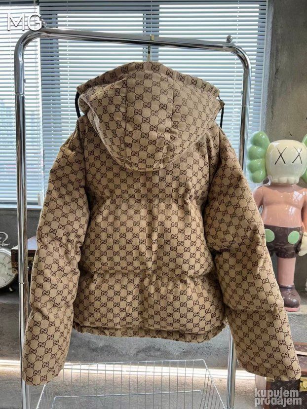 کاپشن قواره دار دخترانه (طرح گوچی) همراه با کلاه خزدار✅ ...