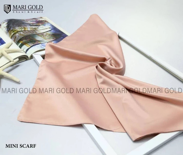 مینی اسکارف ساتن چاپی(تکفروشی کد 619)