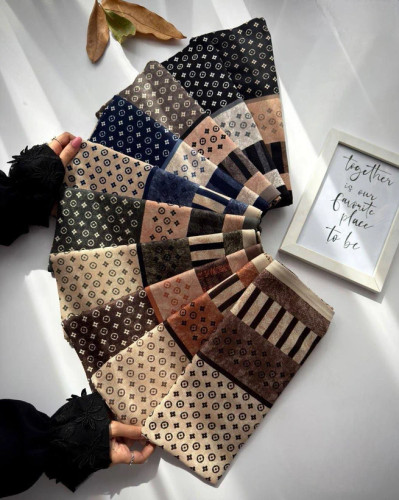 روسری پاییزه دور دست دوز (1333)