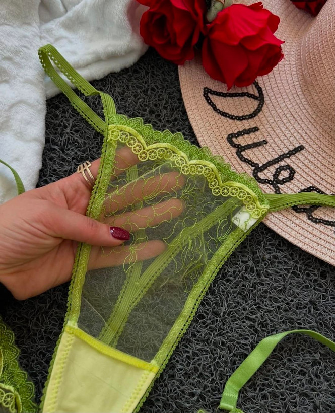 خرید و قیمت ست شورت و سوتین شیشه ای کارن مدل ...