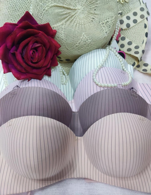 سوتین کبریتی دکلته تک