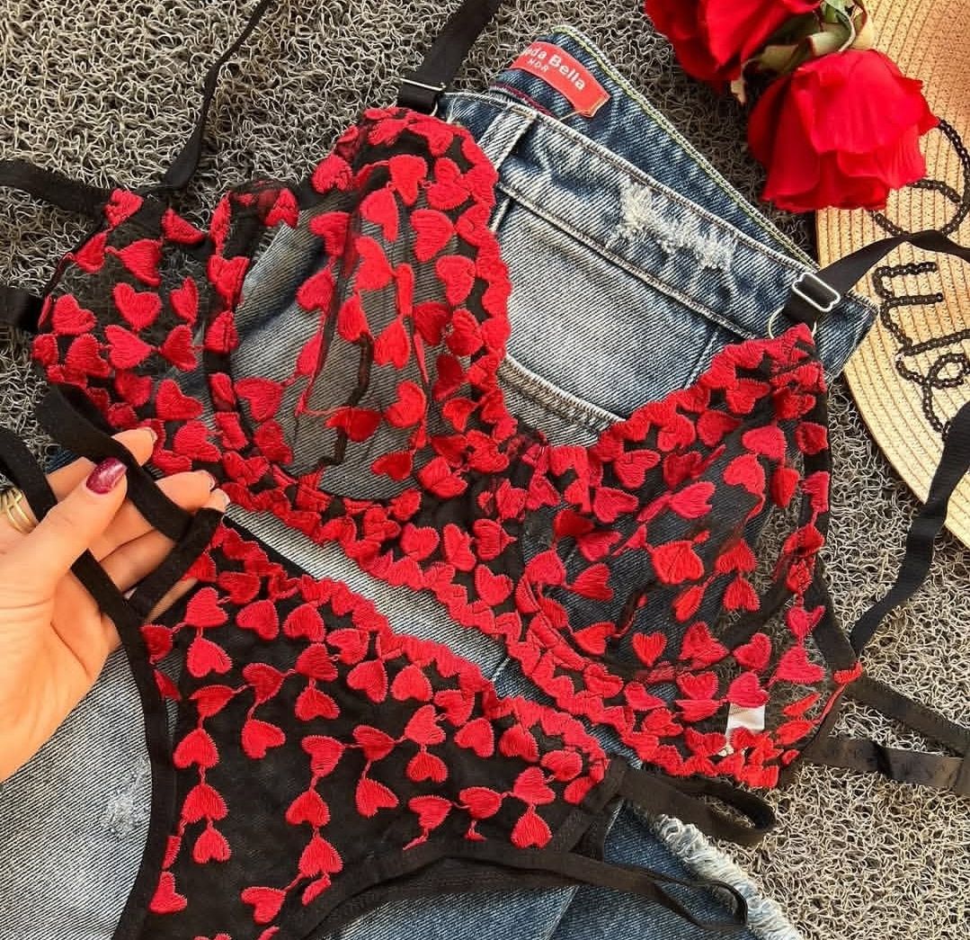 ست شورت و سوتین شیشه ای قلبی 55516 - فروشگاه  لاوین