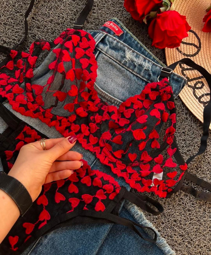 ست فانتزی قلبی صورتی بدن نما برند نوشه پوش ...