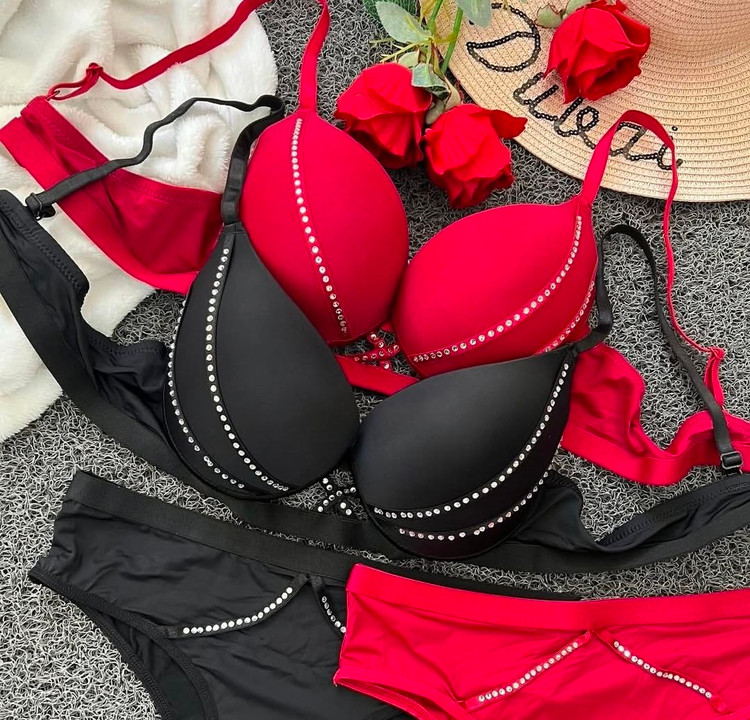 خرید ست شورت و سوتین زنانه و دخترانه