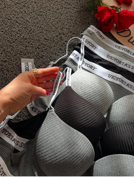 ست شورت و سوتین اسفنجی اسپرت کبریتی دکلته