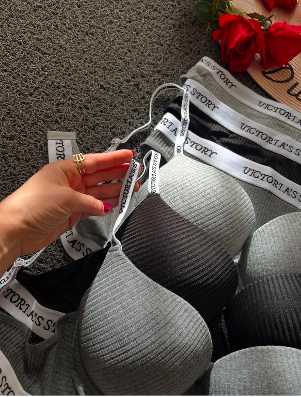 ست شورت و سوتین اسفنجی اسپرت کبریتی دکلته