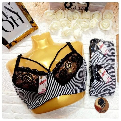 سوتین دوتیکه توری