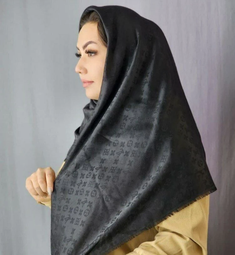 روسری مشکی ژاکارد دو رو