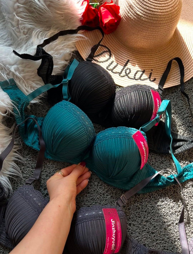 سوتین اسفنجی زنانه مدل جدید تک و عمده C001