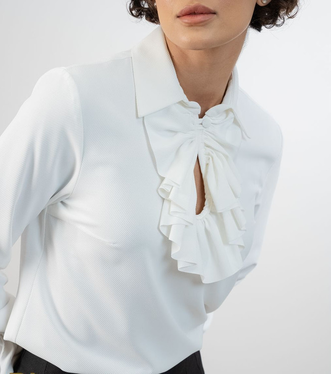 شومیز ترگال کجراه آستین چین دار مشکی