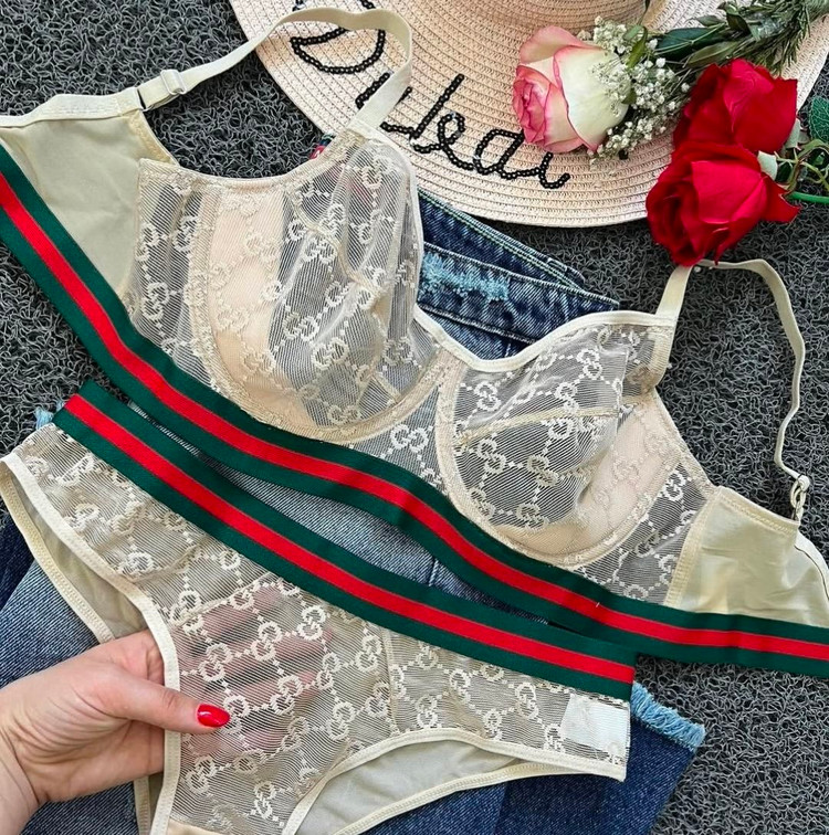 ست شورت و سوتین زنانه گوچی مدل اسفنجی هارنس